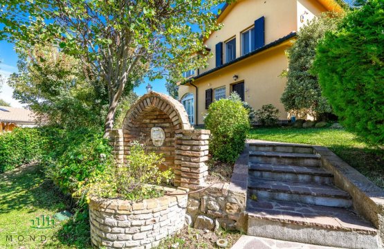 Vendita Villa Zona tranquilla Monte San Pietro Emilia-Romagna